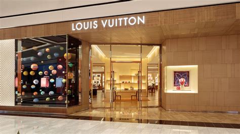 louis vuitton king street